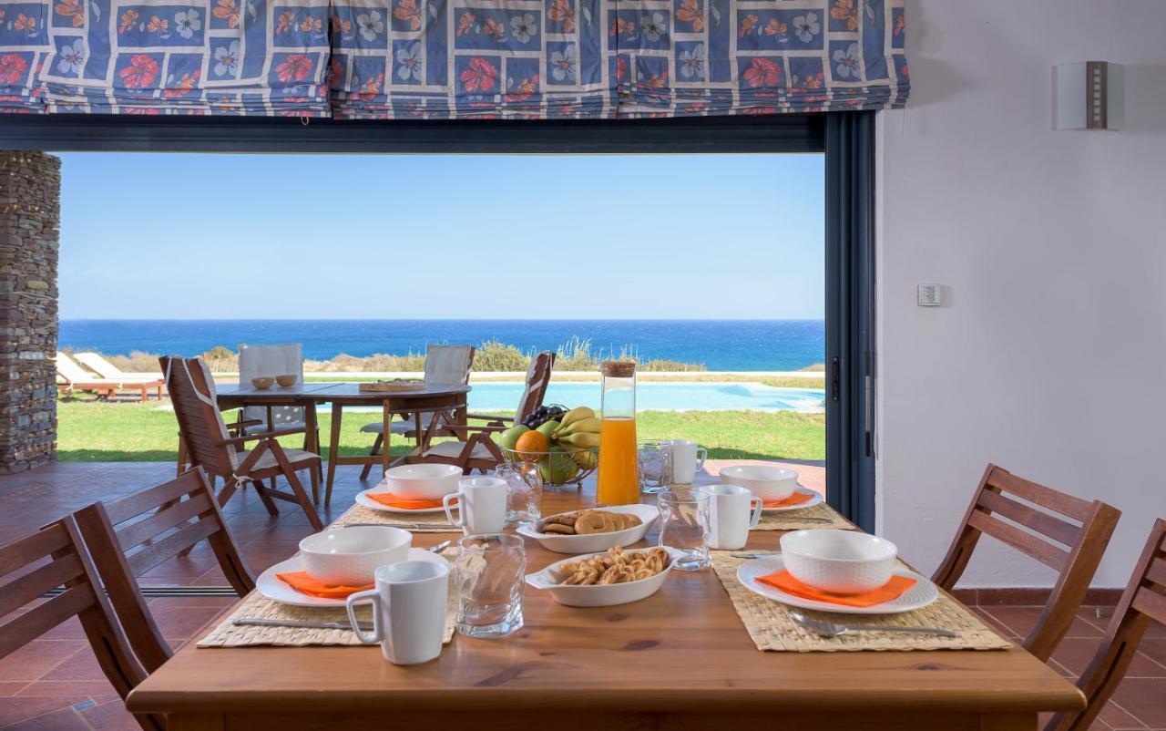 Cristelia Seafront & Pool Villa Lakhania Exterior foto